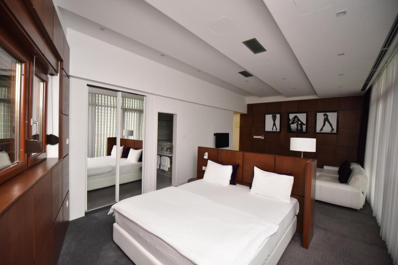 Sesto Senso Hotel เทรบินเย ภายนอก รูปภาพ