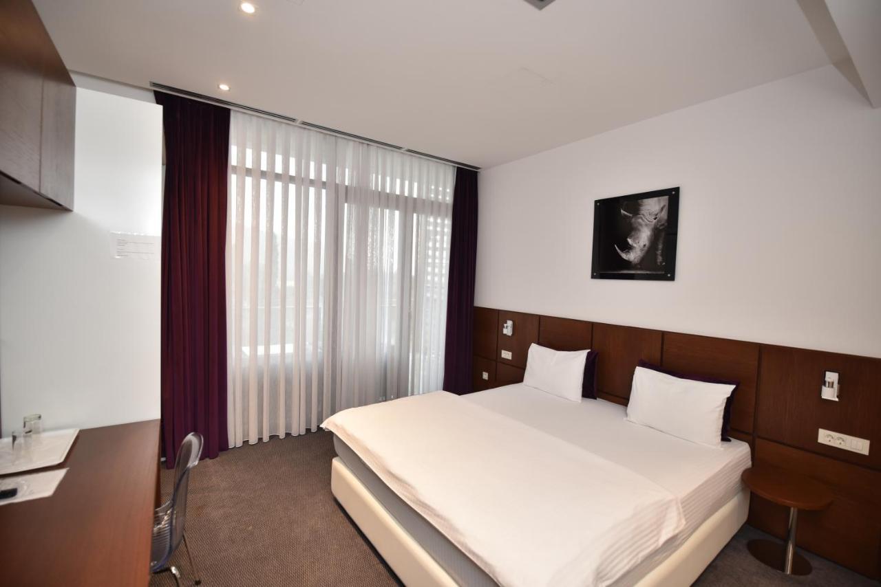 Sesto Senso Hotel เทรบินเย ภายนอก รูปภาพ